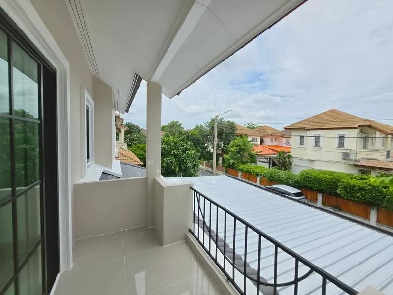 Narawadee Pinklao-Rama 5, Nonthaburi, Bang Khu Wiang, Bang Kruai, Nonthaburi, 4 Bedrooms, 180 sqm, Single Detached House For Sale, by พเนตร มหามิตรานนท์, 500569767 - DDproperty.com
