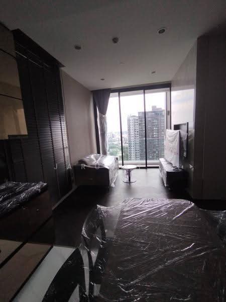 The Esse Sukhumvit 36, Bangkok, Soi Sukhumvit 36, Sukhumvit Road, Phra Kanong, Khlong Toei, Bangkok, 2 Bedrooms, 73 sqm, Condo For Rent, by Jarunat K, 500569769 - DDproperty.com