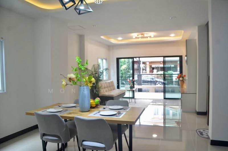่บุรีรมย์ คลองสามวา, กรุงเทพ, ทรายกองดิน, คลองสามวา, กรุงเทพ, 200 ตร.ม., บ้านแฝด ขาย, โดย Somsak Mongkolsawat, 500569772 - DDproperty.com