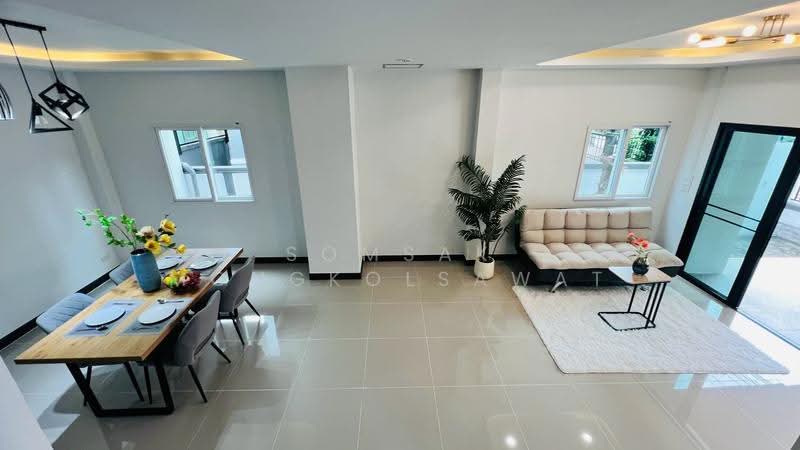 ่บุรีรมย์ คลองสามวา, กรุงเทพ, ทรายกองดิน, คลองสามวา, กรุงเทพ, 200 ตร.ม., บ้านแฝด ขาย, โดย Somsak Mongkolsawat, 500569772 - DDproperty.com
