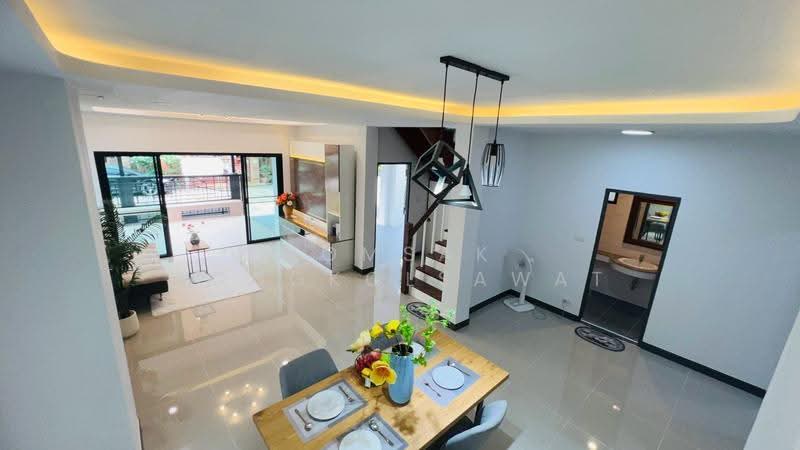 ่บุรีรมย์ คลองสามวา, กรุงเทพ, ทรายกองดิน, คลองสามวา, กรุงเทพ, 200 ตร.ม., บ้านแฝด ขาย, โดย Somsak Mongkolsawat, 500569772 - DDproperty.com