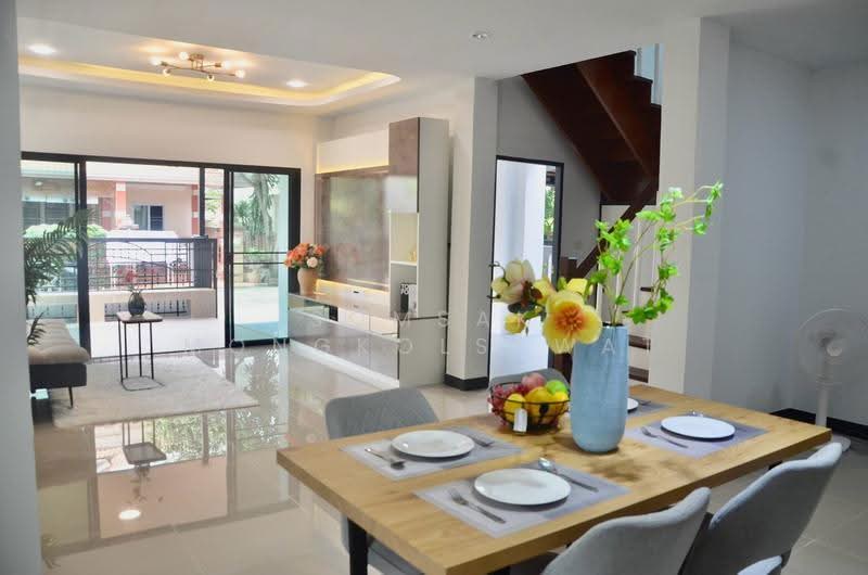 ่บุรีรมย์ คลองสามวา, Bangkok, Sai Kong Din, Khlong Sam Wa, Bangkok, 4 Bedrooms, 200 sqm, Semi-Detached House (Twin House) For Sale, by Somsak Mongkolsawat, 500569772 - DDproperty.com