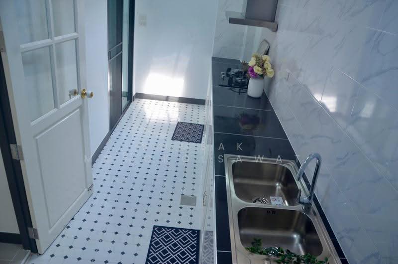 ่บุรีรมย์ คลองสามวา, Bangkok, Sai Kong Din, Khlong Sam Wa, Bangkok, 4 Bedrooms, 200 sqm, Semi-Detached House (Twin House) For Sale, by Somsak Mongkolsawat, 500569772 - DDproperty.com