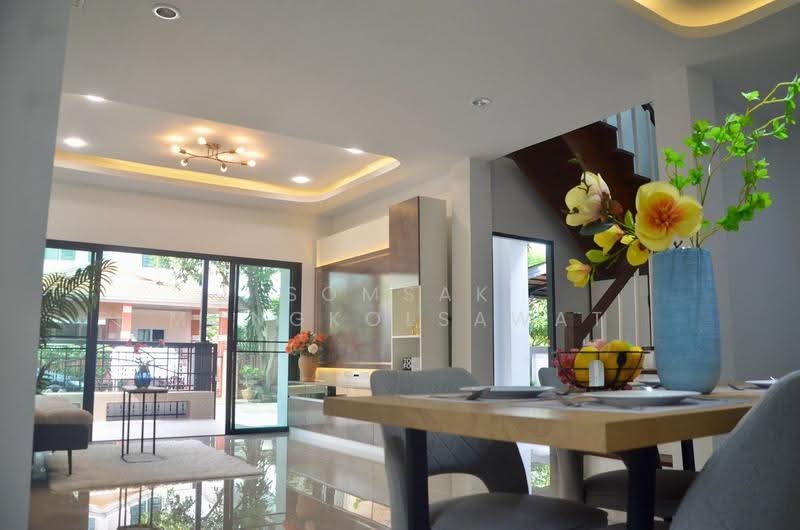 ่บุรีรมย์ คลองสามวา, Bangkok, Sai Kong Din, Khlong Sam Wa, Bangkok, 4 Bedrooms, 200 sqm, Semi-Detached House (Twin House) For Sale, by Somsak Mongkolsawat, 500569772 - DDproperty.com