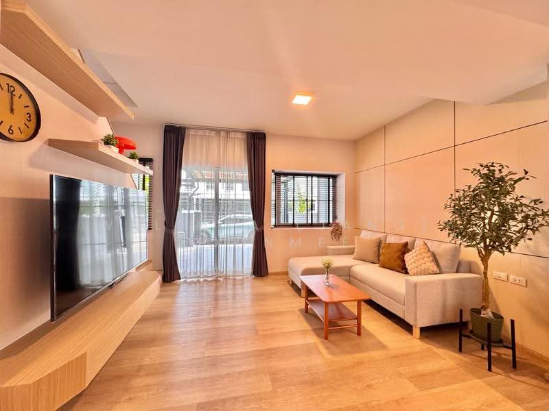 Indy Bangna-Ramkhamhaeng 2, Bangkok, Soi 7, Dok Mai, Prawet, Bangkok, 2 Bedrooms, 90 sqm, Townhouse For Rent, by Wallaya (Jang) Boonmee, 500569786 - DDproperty.com