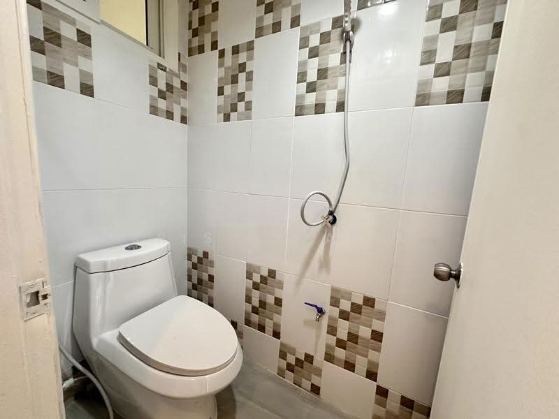 Shophouse 54 Happyland 1, Bangkok, แฮปปี้แลนด์ สาย 1, Khlong Chan, Bang Kapi, Bangkok, , 208 sqm, Shophouse For Rent, by Kris Kajarin, 500569845 - DDproperty.com