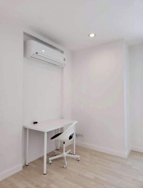 Areeya Mandarina Sukhumvit 77, Bangkok, Sukhumvit 77 Road (On Nut), Suan Luang, Bangkok, 3 Bedrooms, 21 sqm, Townhouse For Rent, by Connex Property, 500569885 - DDproperty.com