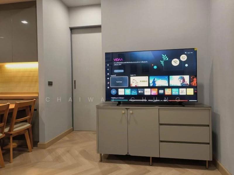 M Silom, Bangkok, 26 Narathiwas Ratchanakarin Road, Suriyawong, Bang Rak, Bangkok, 1 Bedroom, 51 sqm, Condo For Rent, by Chaiwat Chung, 500569898 - DDproperty.com