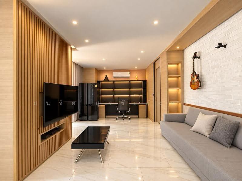 Quarter Thonglor, Bangkok, Soi Saengthong, Khlong Tan Nua, Watthana, Bangkok, 4 Bedrooms, 450 sqm, Single Detached House For Sale, by Monchit Surachaidunthavin, 500569918 - DDproperty.com