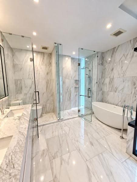 Quarter Thonglor, Bangkok, Soi Saengthong, Khlong Tan Nua, Watthana, Bangkok, 4 Bedrooms, 450 sqm, Single Detached House For Sale, by Monchit Surachaidunthavin, 500569918 - DDproperty.com