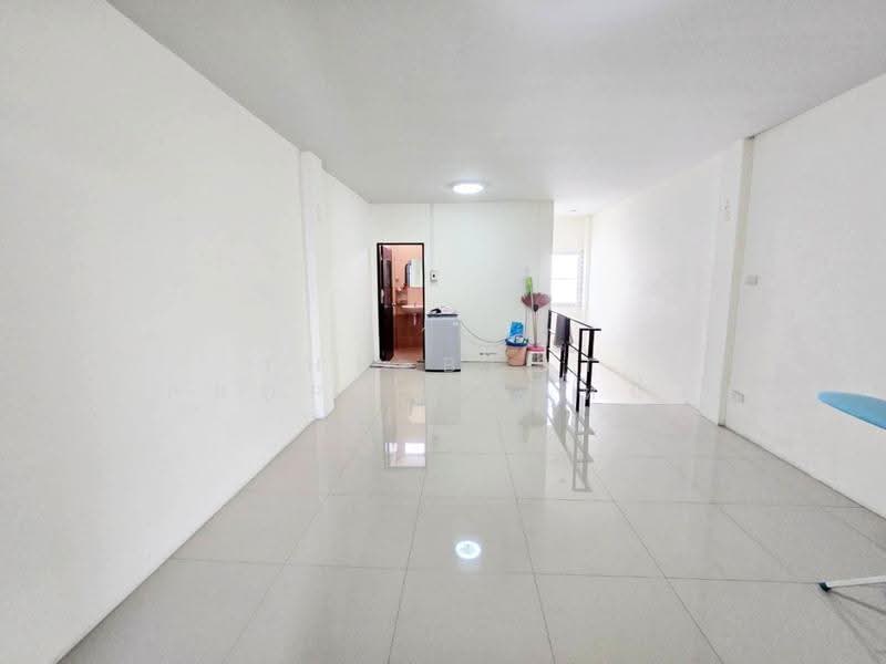 อาคารพาณิชย์วัดใหม่ จันทบุรี, chanthaburi, Wat Mai, Muang Chanthaburi, Chanthaburi, , 100 sqm, Shophouse For Sale, by The Best Property หนึ่ง, 500569960 - DDproperty.com