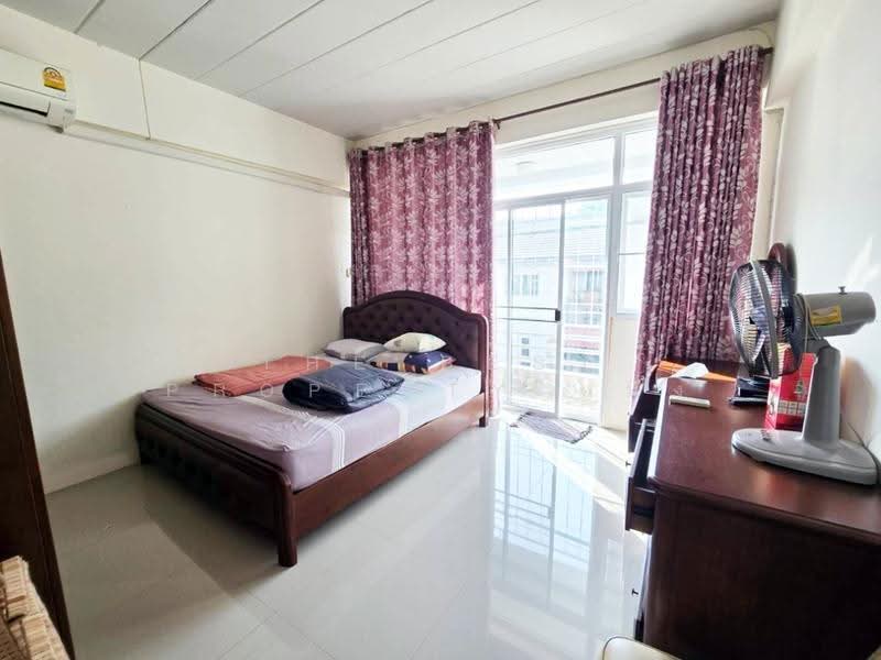 อาคารพาณิชย์วัดใหม่ จันทบุรี, chanthaburi, Wat Mai, Muang Chanthaburi, Chanthaburi, , 100 sqm, Shophouse For Sale, by The Best Property หนึ่ง, 500569960 - DDproperty.com