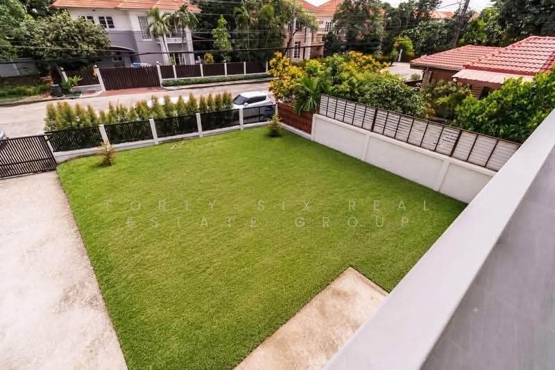 Baan Lalin In The Park Watcharapol-Paholyothin, Bangkok, Rattanagosin Road, Khlong Tanon, Sai Mai, Bangkok, 4 Bedrooms, 300 sqm, Single Detached House For Rent, by Forty-Six Real Estate Group, 500569970 - DDproperty.com