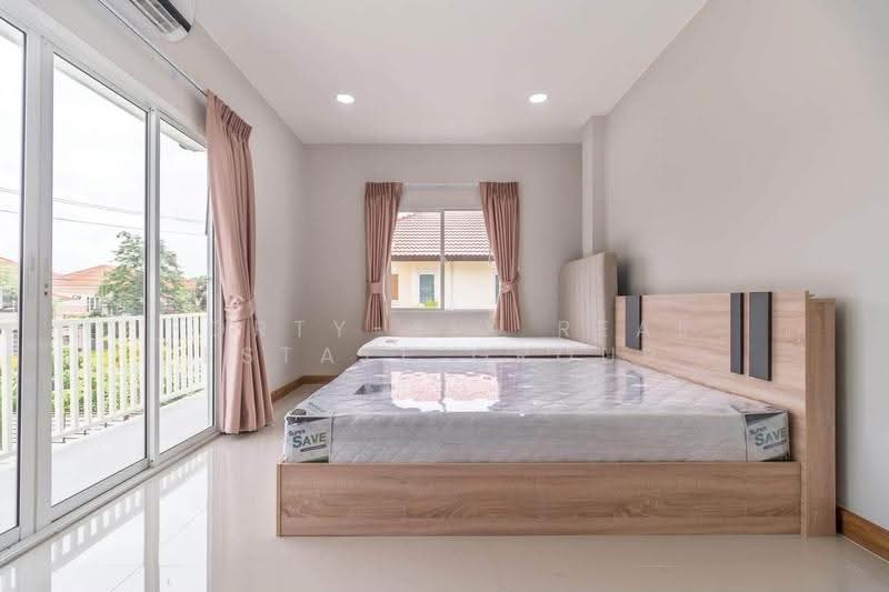 Baan Lalin In The Park Watcharapol-Paholyothin, Bangkok, Rattanagosin Road, Khlong Tanon, Sai Mai, Bangkok, 4 Bedrooms, 300 sqm, Single Detached House For Rent, by Forty-Six Real Estate Group, 500569970 - DDproperty.com