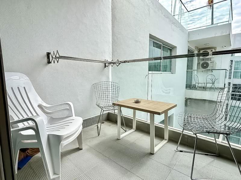Park Royal 3 condominium, Chon Buri (Pattaya), Soi Phratamnak Phratamnak, Nong Pru, Bang Lamung (Pattaya), Chon Buri (Pattaya), 1 Bedroom, 45 sqm, Condo For Sale, by PLC real estate, 500569987 - DDproperty.com