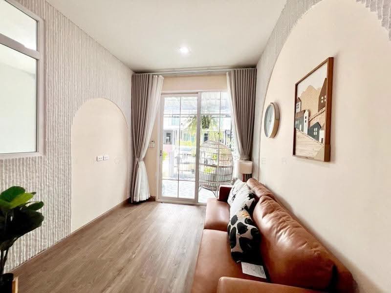 โกลเด้น ทาวน์ พหลโยธิน - สะพานใหม่, Bangkok, Khlong Tanon, Sai Mai, Bangkok, 3 Bedrooms, 120 sqm, Townhouse For Sale, by AJHOMECENTER - คุณจูน, 500569997 - DDproperty.com