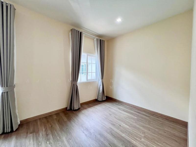 โกลเด้น ทาวน์ พหลโยธิน - สะพานใหม่, Bangkok, Khlong Tanon, Sai Mai, Bangkok, 3 Bedrooms, 120 sqm, Townhouse For Sale, by AJHOMECENTER - คุณจูน, 500569997 - DDproperty.com