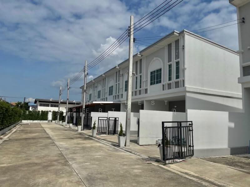 กรีนเฮ้าส์ ทาวน์โฮม รามอินทรา117, Bangkok, Bang Chun, Khlong Sam Wa, Bangkok, 3 Bedrooms, 129 sqm, Townhouse For Sale, by The Best Property   กุ้ง​แก้ว, 500570019 - DDproperty.com