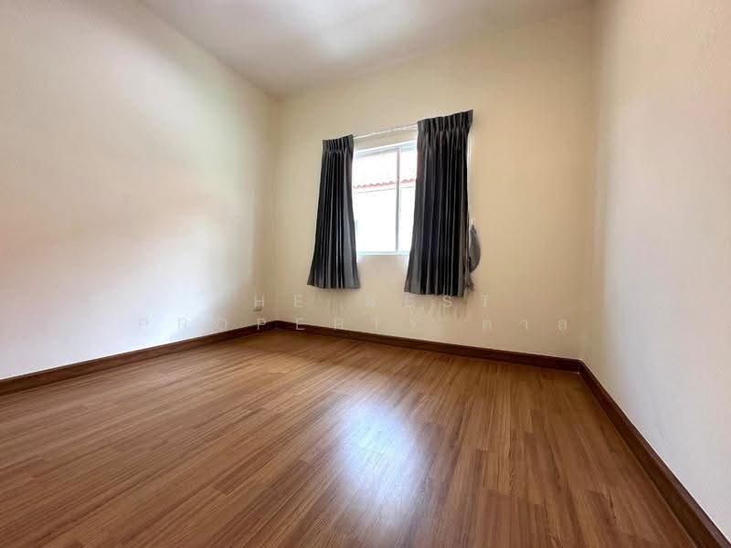 I Leaf Town 2 Rama 2 km 18, Samut Sakhon, Rama 2 Pantainorasingh, Phanthai Norasing, Muang Samut Sakhon, Samut Sakhon, 4 Bedrooms, 100 sqm, Townhouse For Sale, by The Best Property ตาล, 500570020 - DDproperty.com