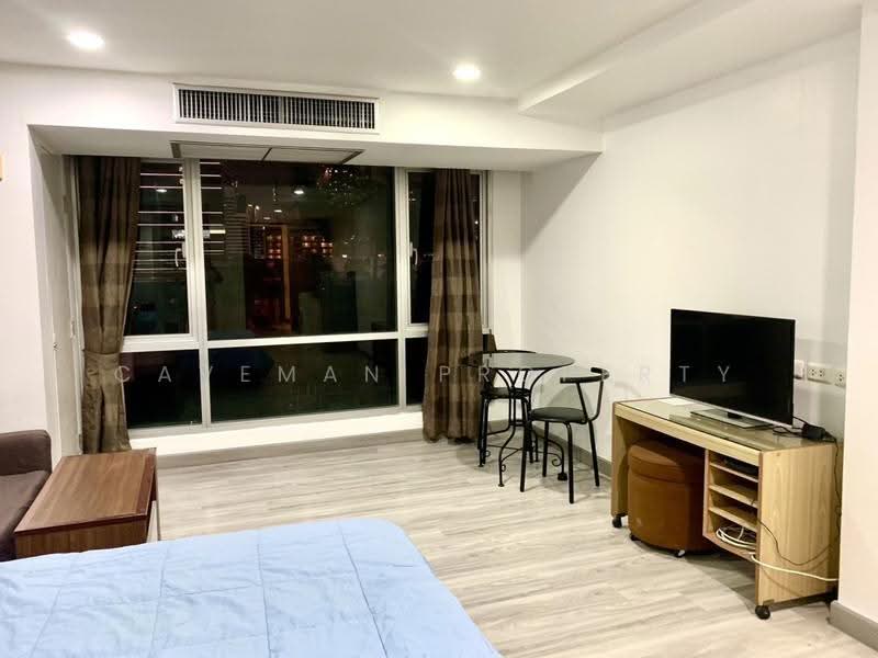 The Trendy, Bangkok, 10 Soi Sukhumvit 13, Khlongtoei Nua, Watthana, Bangkok, Studio, 36 sqm, Condo For Rent, by Caveman Property, 500570041 - DDproperty.com