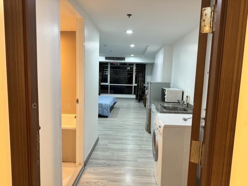 The Trendy, Bangkok, 10 Soi Sukhumvit 13, Khlongtoei Nua, Watthana, Bangkok, Studio, 36 sqm, Condo For Rent, by Caveman Property, 500570041 - DDproperty.com