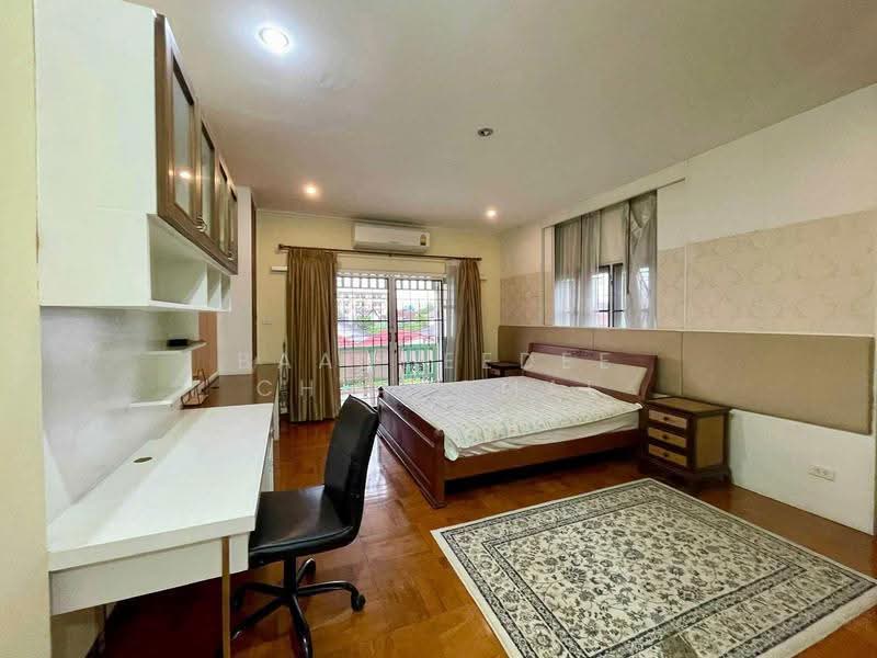 A house for rent near Big C Mae Hia, Chiang Mai Rental Price: 25,000 THB / month Property No.9H1103, chiang-mai, Pa Daet, Muang Chiang Mai, Chiang Mai, 3 Bedrooms, 150 sqm, Single Detached House For Rent, by Baandeedee Chiangmai, 500570042 - DDproperty.com