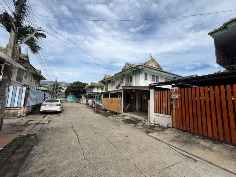 Pruksa 18/1, Nonthaburi, Bang Mae Nang, Bang Yai, Nonthaburi, 4 Bedrooms, 150 sqm, Townhouse For Sale, by The Best Property เหมียว, 500570048 - DDproperty.com