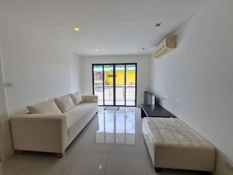 Golden Coast Siracha (Phase 2), Chon Buri (Pattaya), 111 Sukhumvit Road, Bang Phra, Si Racha, Chon Buri (Pattaya), 2 Bedrooms, 77 sqm, Condo For Sale, by Dawan Pharanat, 500570072 - DDproperty.com