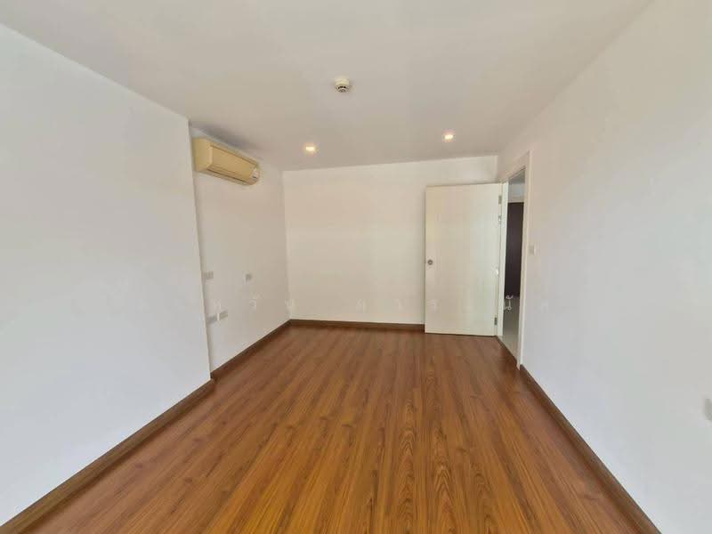 Golden Coast Siracha (Phase 2), Chon Buri (Pattaya), 111 Sukhumvit Road, Bang Phra, Si Racha, Chon Buri (Pattaya), 2 Bedrooms, 77 sqm, Condo For Sale, by Dawan Pharanat, 500570072 - DDproperty.com