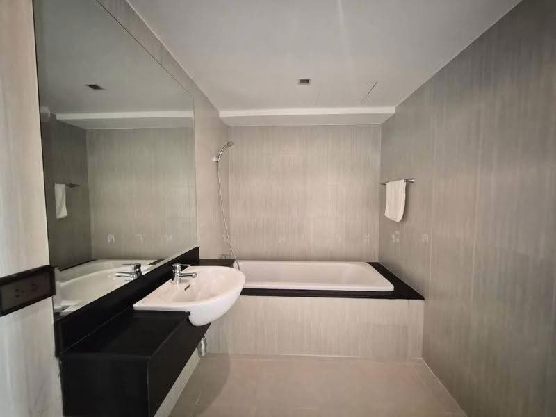 Golden Coast Siracha (Phase 2), Chon Buri (Pattaya), 111 Sukhumvit Road, Bang Phra, Si Racha, Chon Buri (Pattaya), 2 Bedrooms, 77 sqm, Condo For Sale, by Dawan Pharanat, 500570072 - DDproperty.com