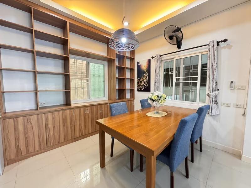 Pattalet, Chon Buri (Pattaya), Bang Lamung, Bang Lamung (Pattaya), Chon Buri (Pattaya), 3 Bedrooms, 180 sqm, Single Detached House For Rent, by ภัครวรรณ์ วุฒิศรินพัฒน์, 500570074 - DDproperty.com