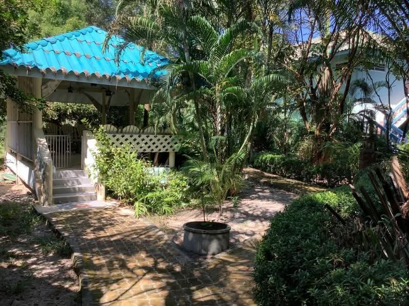 โรงแรมคลองใหญ่ ตราด, Trat, Mai Rut, Khlong Yai, Trat, Studio, 150 sqm, Single Detached House For Sale, by The Best Property เบิ้ม, 500570156 - DDproperty.com