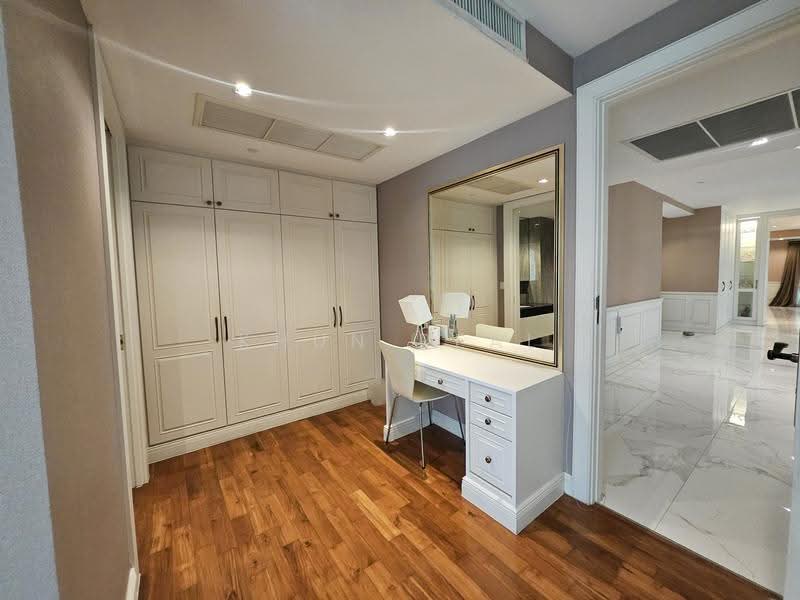 Ideal 24, Bangkok, 85 Sukhumvit 24 Alley, Khong Tan, Khlong Toei, Bangkok, 4 Bedrooms, 326 sqm, Condo For Rent, by Khun Real, 500570163 - DDproperty.com