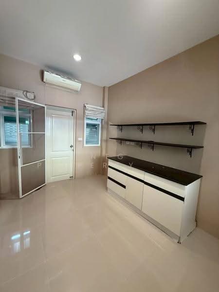 Bangkok Boulevard Ramintra 3, Bangkok, Kanchanaphisek Road, Ram Inthra, Khan Na Yao, Bangkok, 3 Bedrooms, 230 sqm, Single Detached House For Rent, by NTG Property House Co.,Ltd., 500570181 - DDproperty.com