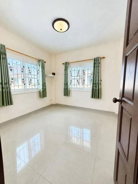 ให้เช่าบ้านเดี่ยว ม.สิริภัสสร บางพระ ศรีราชา, Chon Buri (Pattaya), Bang Phra, Si Racha, Chon Buri (Pattaya), 3 Bedrooms, 160 sqm, Single Detached House For Rent, by Dusit Saengfa, 500570202 - DDproperty.com