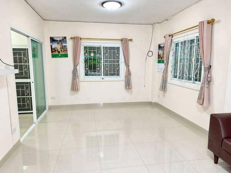 ให้เช่าบ้านเดี่ยว ม.สิริภัสสร บางพระ ศรีราชา, Chon Buri (Pattaya), Bang Phra, Si Racha, Chon Buri (Pattaya), 3 Bedrooms, 160 sqm, Single Detached House For Rent, by Dusit Saengfa, 500570202 - DDproperty.com