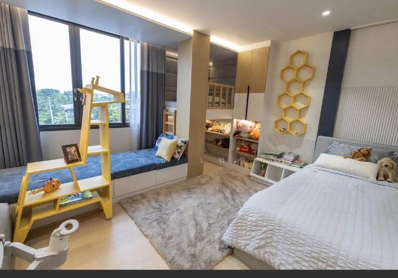 Kesinee Ville, Bangkok, Samsen Nok, Huai Khwang, Bangkok, 6 Bedrooms, 1,200 sqm, Single Detached House For Sale, by สมโพธิ เทศวิรัช, 500570237 - DDproperty.com