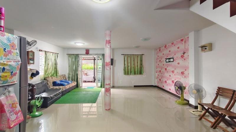หมู่บ้านวราภิรมย์2 นครชัยศรี, นครปฐม, บางกระเบา, นครชัยศรี, นครปฐม, 150 ตร.ม., บ้านแฝด ขาย, โดย The Best Property จิฟฟี่, 500570248 - DDproperty.com