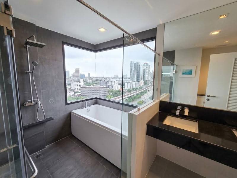 Urbano Absolute Sathon-Taksin, Bangkok, 345 Charoen Nakhon 14/2 Alley, Khlong Ton Sai, Khlong San, Bangkok, 2 Bedrooms, 74 sqm, Condo For Rent, by Holtop Property, 500570252 - DDproperty.com