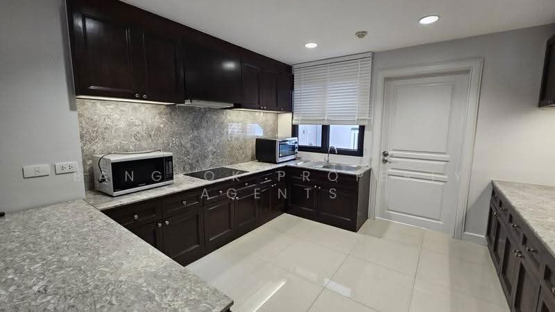 Tonson Court, Bangkok, Ploenchit Road, Lumphini, Pathum Wan, Bangkok, 3 Bedrooms, 240 sqm, Condo For Rent, by BANGKOK PROPERTY AGENTS, 500570257 - DDproperty.com