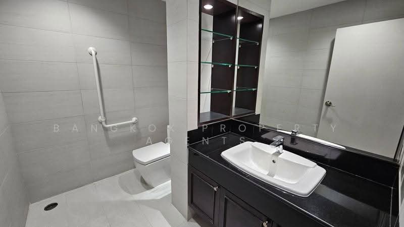 Tonson Court, Bangkok, Ploenchit Road, Lumphini, Pathum Wan, Bangkok, 3 Bedrooms, 240 sqm, Condo For Rent, by BANGKOK PROPERTY AGENTS, 500570257 - DDproperty.com
