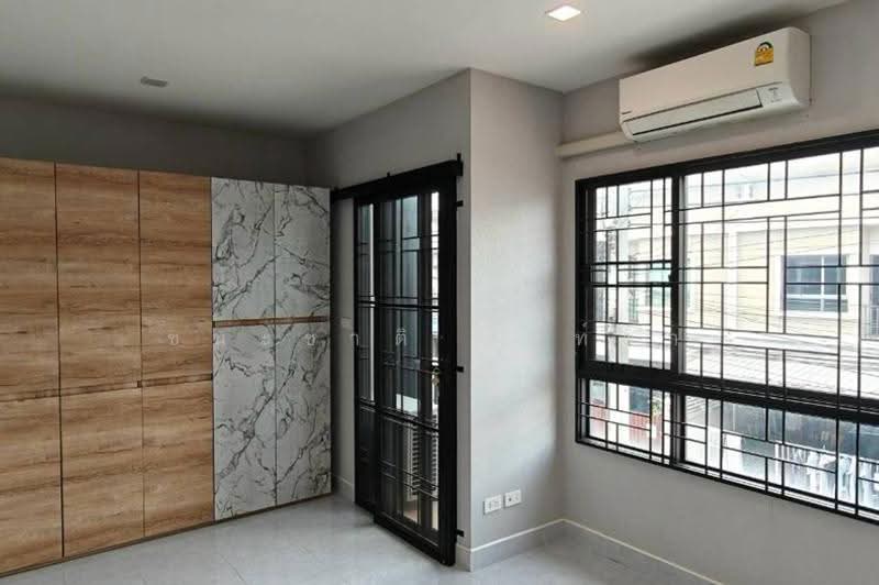 Patio Bangna-Wongwaen : พาทิโอ บางนา-วงแหวน, สมุทรปราการ, 199-21 ซอย กิ่งแก้ว 25/1, ราชาเทวะ, บางพลี, สมุทรปราการ, 110 ตร.ม., ทาวน์เฮ้าส์ ขาย, โดย ชนะชาติ นนท์ตา, 500570265 - DDproperty.com