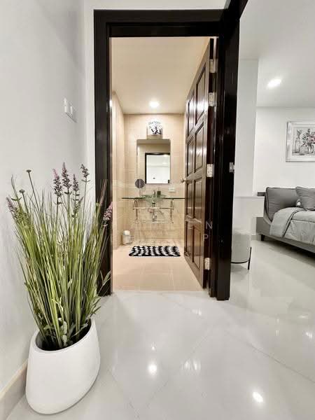 Park Lane Jomtien, Chon Buri (Pattaya), Boonkanjana 6 Alley, Nong Pru, Bang Lamung (Pattaya), Chon Buri (Pattaya), 1 Bedroom, 36 sqm, Condo For Rent, by Praveen Peter, 500570290 - DDproperty.com