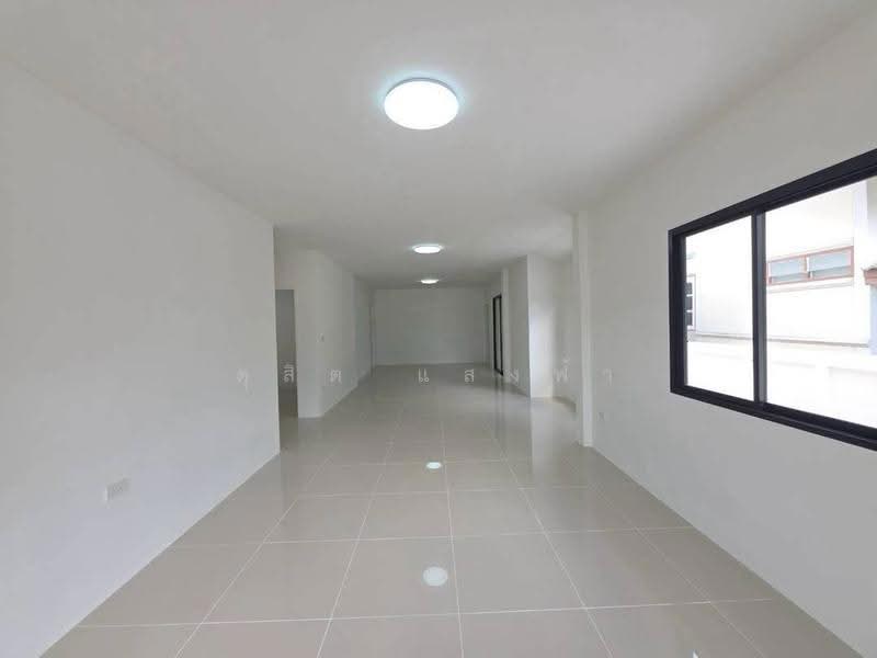 ขายบ้านเดี่ยวรีโนเวทใหม่ ม.ปาล์วิว หนองค้อ ศรีราชา, Chon Buri (Pattaya), Surasak, Si Racha, Chon Buri (Pattaya), 3 Bedrooms, 150 sqm, Single Detached House For Sale, by Dusit Saengfa, 500570306 - DDproperty.com