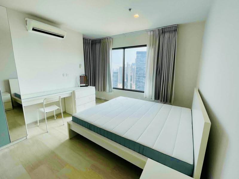Life One Wireless, Bangkok, 1 Wireless Road, Lumphini, Pathum Wan, Bangkok, 2 Bedrooms, 63 sqm, Condo For Rent, by คัทยวรรณ หิรัญจิโรจน์, 500570307 - DDproperty.com