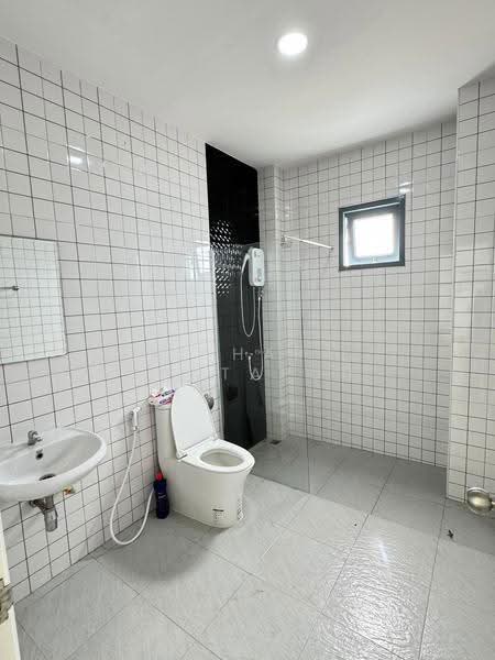 house at Hat Chao Samran, Phetchaburi, Phetchaburi, Laem Phak Bia, Ban Laem, Phetchaburi, 4 Bedrooms, 200 sqm, Single Detached House For Sale, by Nichapa Nuntapun, 500570311 - DDproperty.com