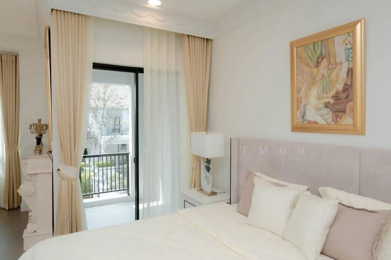 Nantawan Rama 9 - New Krungthepkreetha, Bangkok, Saphan Sung, Bangkok, 4 Bedrooms, 302 sqm, Single Detached House For Sale, by Jutarat Jitmun, 500570326 - DDproperty.com