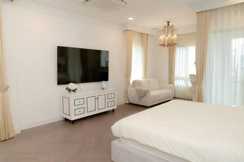 Nantawan Rama 9 - New Krungthepkreetha, Bangkok, Saphan Sung, Bangkok, 4 Bedrooms, 302 sqm, Single Detached House For Sale, by Jutarat Jitmun, 500570326 - DDproperty.com