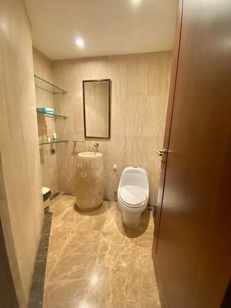 Kallista Mansion, Bangkok, 64 Soi Sukhumvit 11, Khlongtoei Nua, Watthana, Bangkok, 3 Bedrooms, 315 sqm, Condo For Sale, by The Luxe Group, 500570354 - DDproperty.com