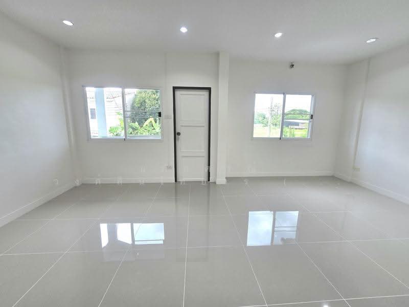 Moobaan Khanasap, Bangkok, Soi Charoen Phatthana 7, Bang Chun, Khlong Sam Wa, Bangkok, 3 Bedrooms, 100 sqm, Townhouse For Sale, by นภัสศรณ์ วงศ์สินไทยกร (นันท์), 500570364 - DDproperty.com